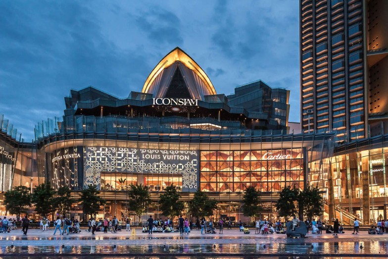 Luxury Retailers of Bangkok - Louis Vuitton Boutique at The Emporium 