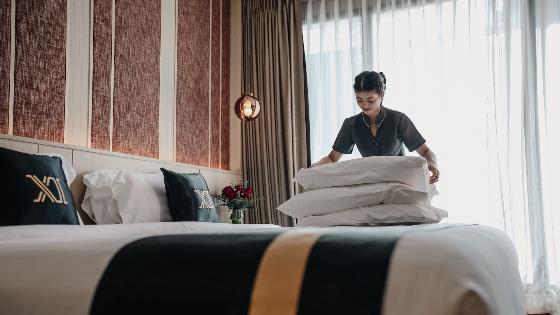 [Eleven Hotel Bangkok] SEO NOV C01 3 1920x1080